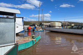 Паводок в Катангском районе. Фото ГУ МЧС России по Иркутской области