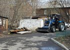 Уборка мусора. Фото пресс-службы администрации Иркутска