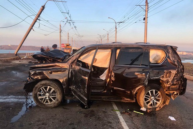 Машина после аварии. Фото пресс-службы ГУ МВД России по Иркутской области