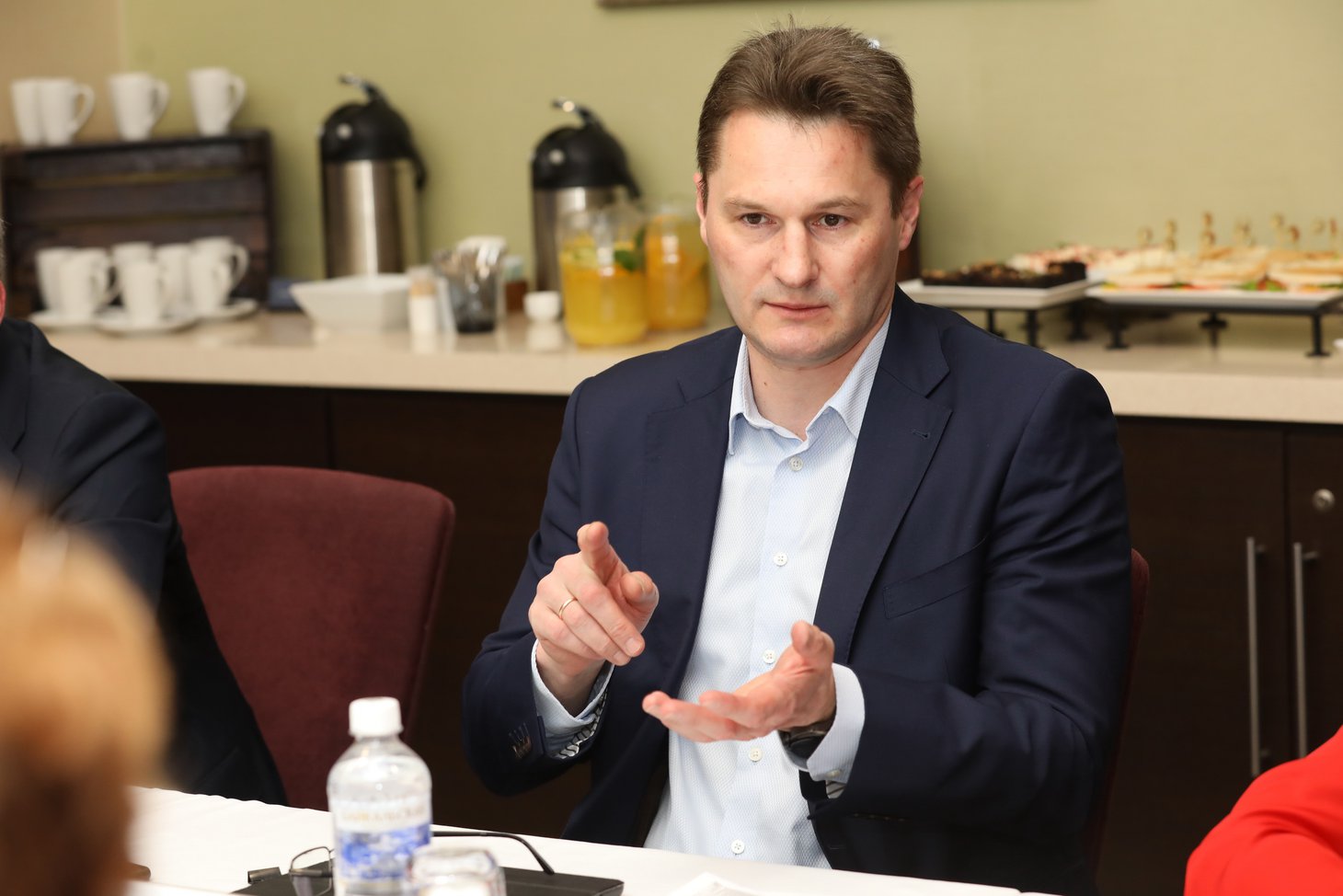 Владимир Хоткин, руководитель Службы по работе с акционерами ВТБ