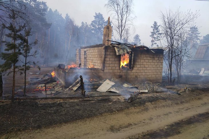 Пожар в Усольском районе. Фото из телеграм-канала прокуратуры Иркутской области