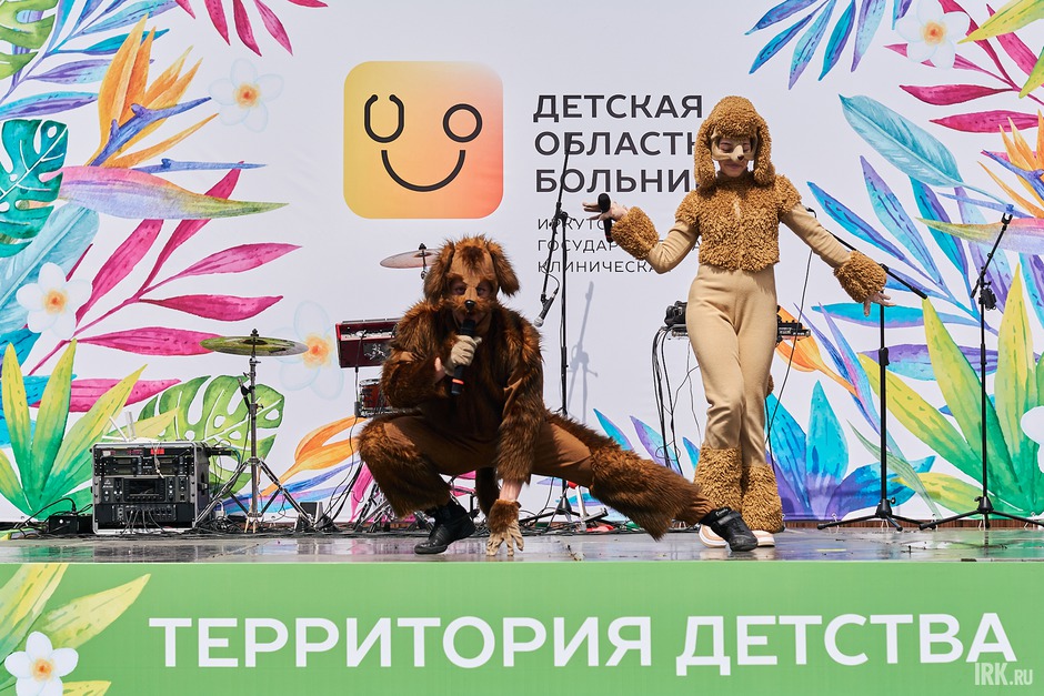 Артисты Иркутского музыкального театра им. Н.М. Загурского исполнили песню из мюзикла «Мэри Поппинс, до свидания».