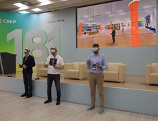 Юрий Козлов в формате VR  презентовал новую  детскую областную больницу которая будет построена к 2026 году. А также показал виртуальную операционную