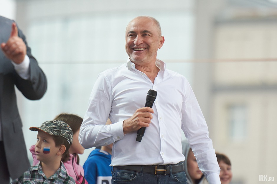 Гостем праздника стала арт-группа «Хор Турецкого».