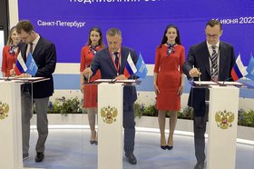 Подписание соглашений на ПМЭФ. Фото с сайта правительства Иркутской области