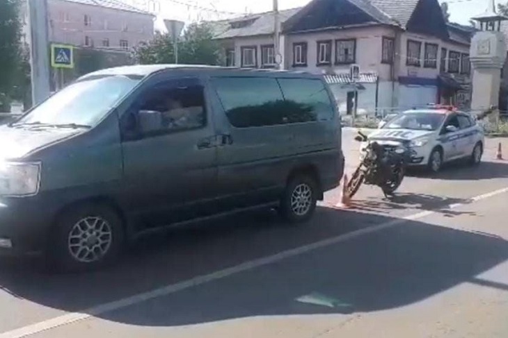 Авария в Свирске. Фото Госавтоинспекции Иркутской области