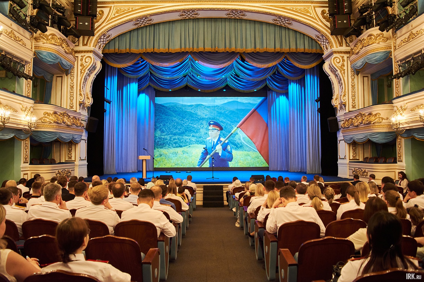 Мероприятие продолжилось в Иркутском академическом драматическом театре имени Н.П. Охлопкова.