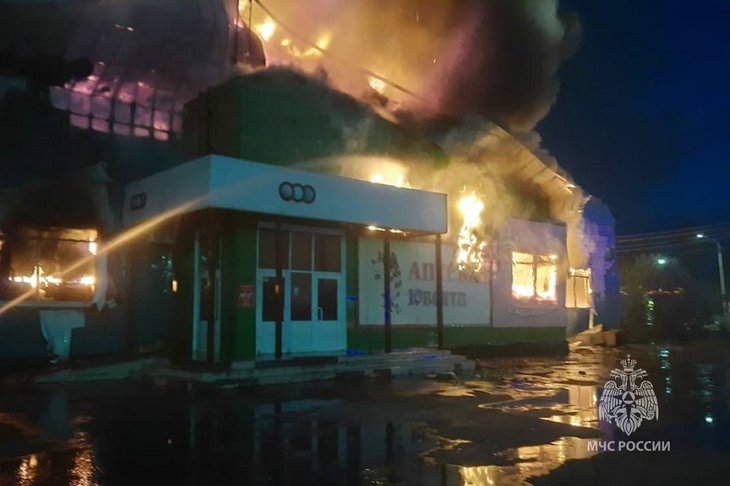 Пожар в Усть-Илимске. Фото ГУ МЧС России по Иркутской области