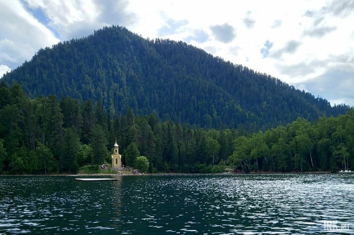 Изумрудное озеро. Фото Екатерины Емелиной, IRK.ru