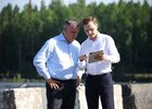Игорь Кобзев, Максим Лобанов. Фото пресс-службы правительства Иркутской области