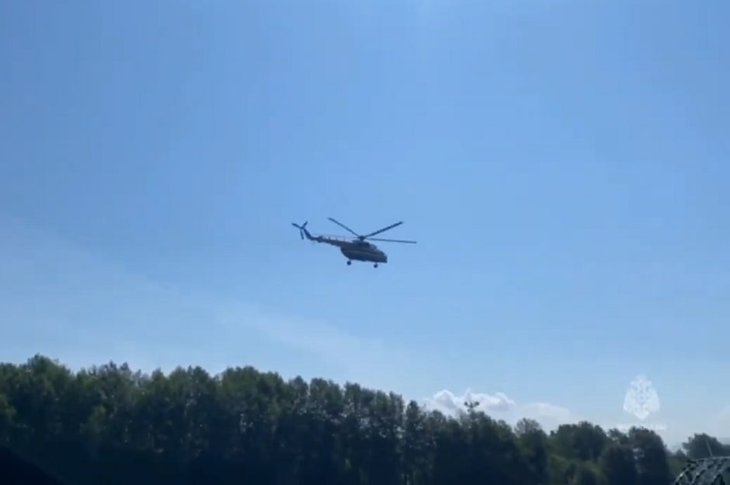 Вертолет. Скриншот видео МЧС России