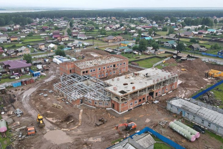 Больница в Тангуе. Фото пресс-службы правительства Иркутской области
