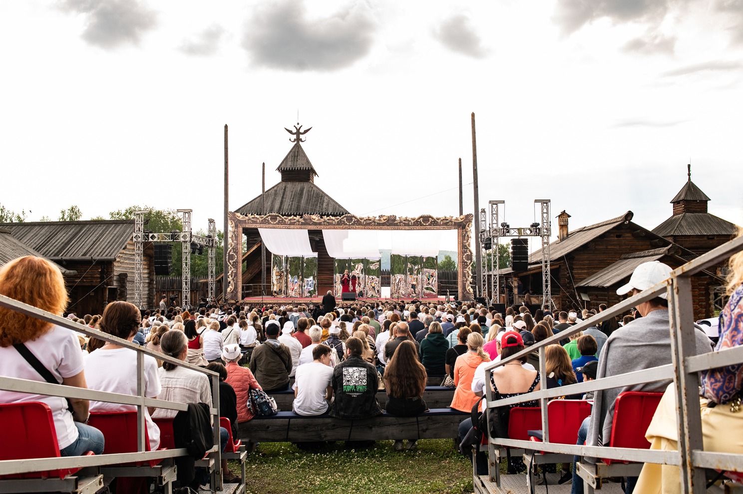 Прозвучали арии и сцены из опер Петра Ильича Чайковского, Николая Римского-Корсакова, Михаила Глинки, Александра Бородина.