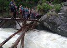 Поврежденный мост. Фото из группы Тункинского нацпарка в социальной сети «ВКонтакте»