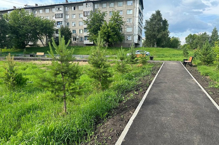 Благоустройство придомовых территорий в Ленинском округе