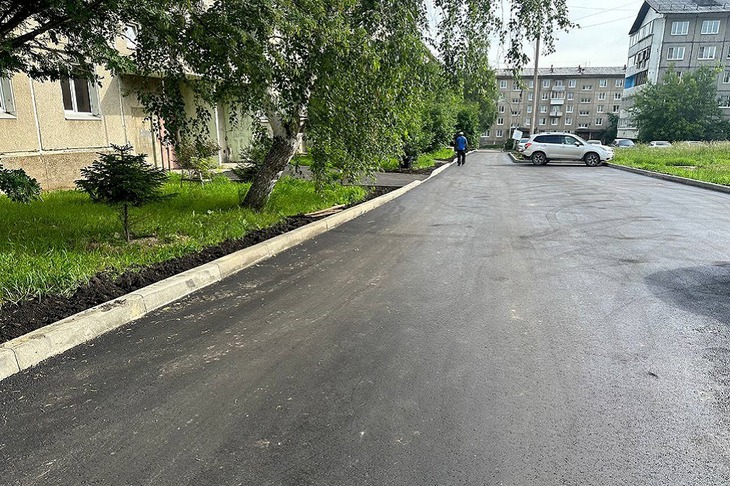 Благоустройство придомовых территорий в Ленинском округе