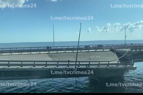 Поврежденный Крымский мост. Скриншот видео из телеграм-канала Крым 24 |Z| Все новости Крыма