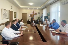 Совещание. Фото пресс-службы Заксобрания Иркутской области