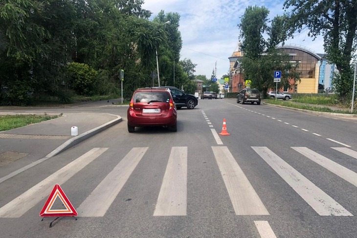ДТП на Профсоюзной 28 июля. Фото ГИБДД Иркутска