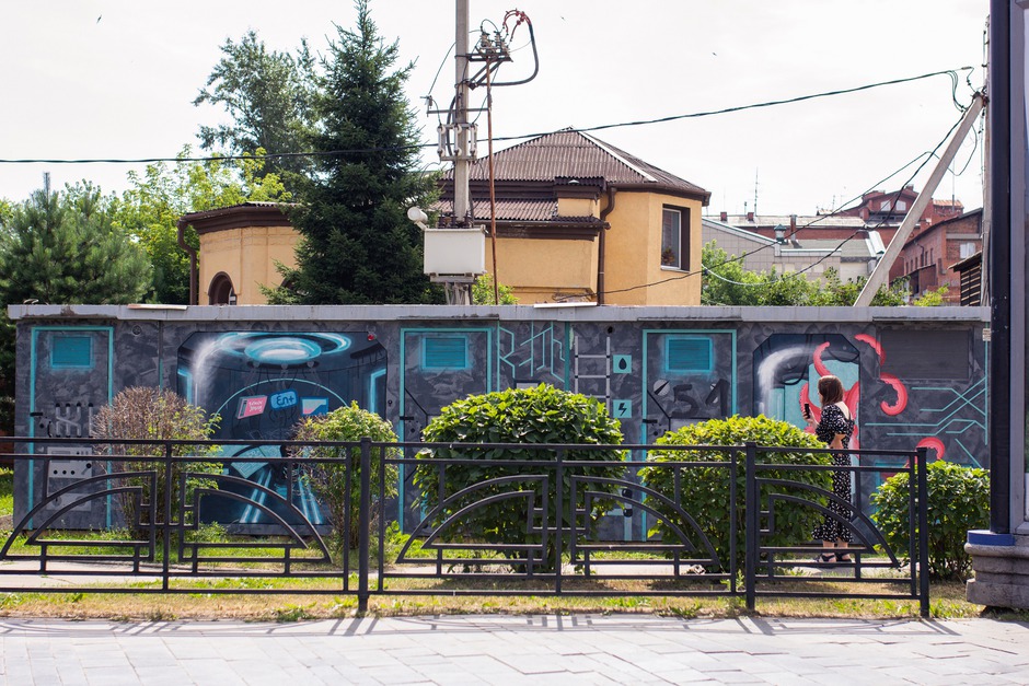 Работа коллектива молодых художников: Виктории Худяковой, Анастасии Хажеевой, Светланы Кучуковой, 2022 год