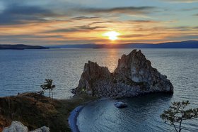 Скала Шаманка. Фото Екатерины Емелиной, IRK.ru
