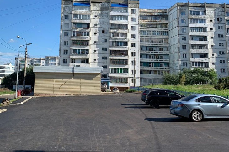 Парковка на Маршала Конева. Фото пресс-службы иркутской городской думы