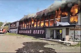 Пожар в гипермаркете в Усть-Илимске. Скриншот видео ГУ МЧС России по Иркутской области