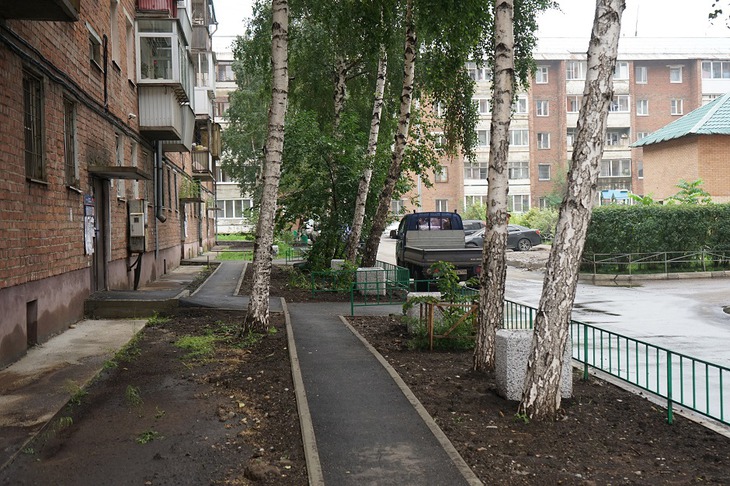 Благоустройство в округе №10. Фото пресс-службы думы города Иркутска