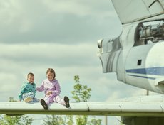 Ко всем самолётам был беспрепятственный доступ.