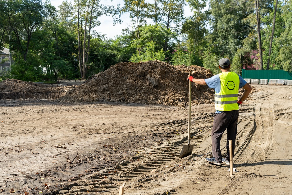 Зимой здесь будет хоккейный корт