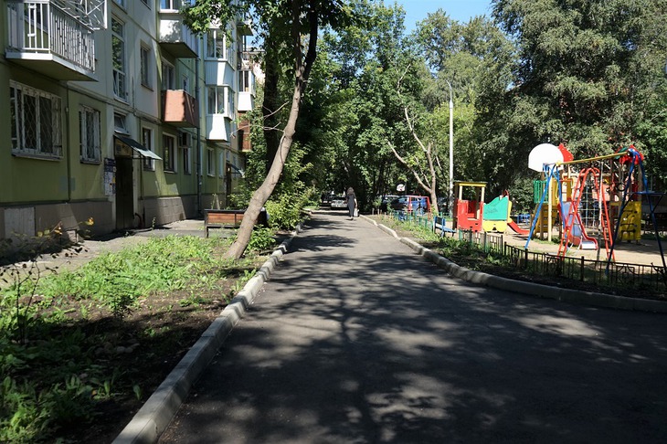 Благоустройство в округе №11. Фото пресс-службы думы города Иркутска