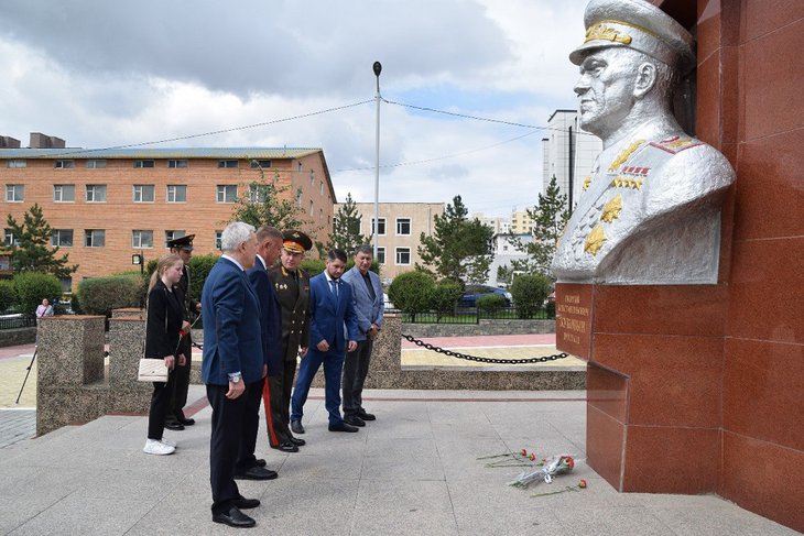 Памятник маршалу Жукову в Улан-Баторе. Фото из телеграм-канала правительства Иркутской области