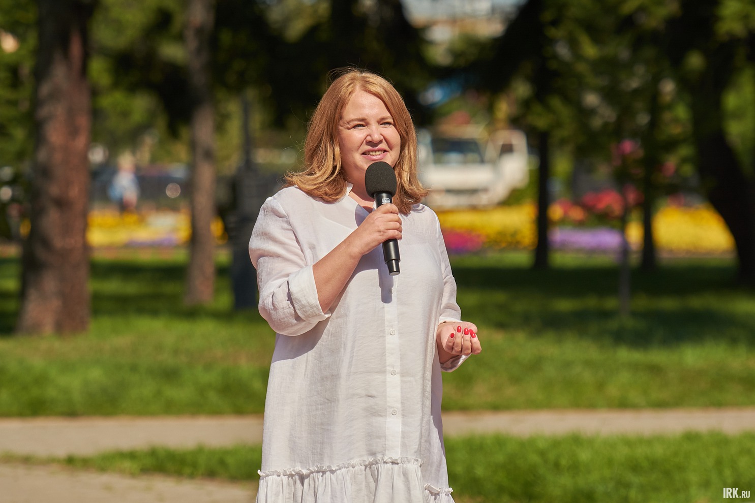 Елена Зубун, председатель исполкома иркутского отделения ОНФ: «Я сделала фотографии стендов, отправлю их ребятам. Я знаю, что они мне напишут: „Мы плачем“. Для них важно понимать, что их уважают и ценят, что мы ими гордимся».
