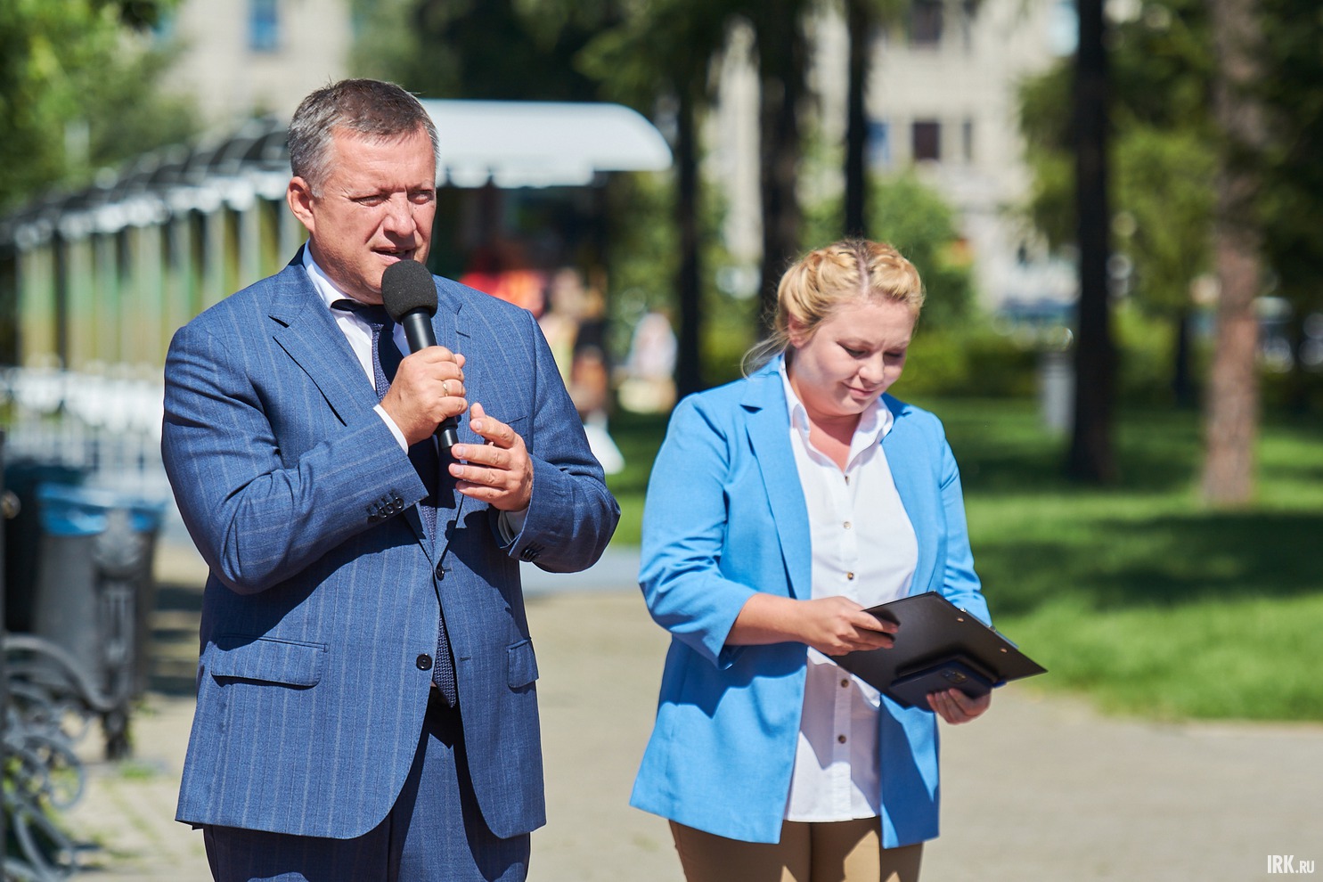 Игорь Кобзев: «Мне кажется, что очень важно „придвинуть“ наших земляков, которые защищают нас и Отечество, поближе к иркутянам. Фотографии оттуда позволяют нам здесь лучше понять происходящее на линии боевого соприкосновения».