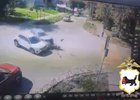 Момент ДТП в Усолье-Сибирском. Скриншот видео пресс-службы ГУ МВД России по Иркутской области