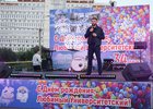Евгений Стекачев во время праздничного концерта. Фото пресс-службы думы Иркутска
