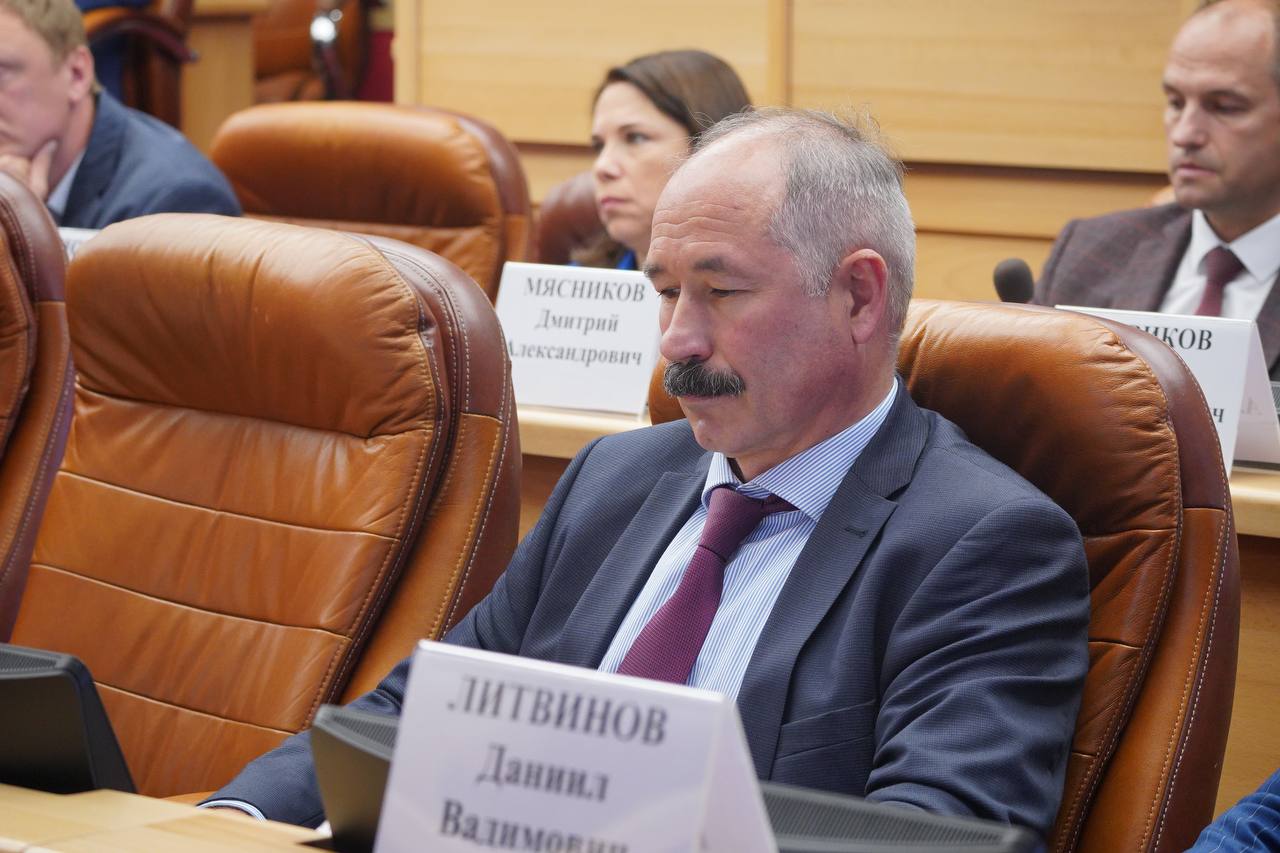 Александр Лаутин