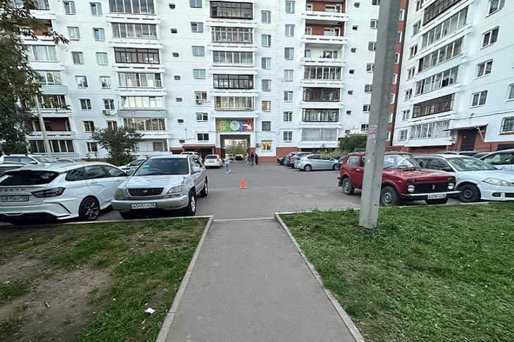 ДТП на Маршала Жукова. Фото Госавтоинспекции Иркутска