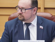 Михаил Новиков