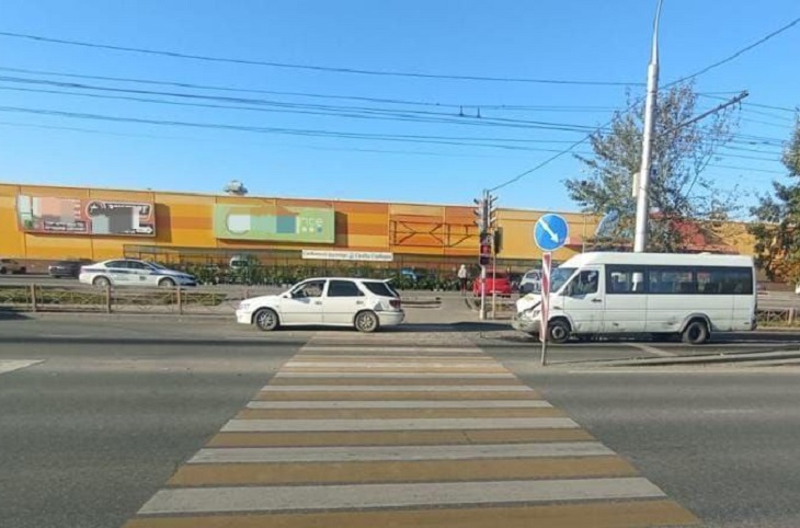 Авария на Сергеева. Фото ГУ МВД России по Иркутской области