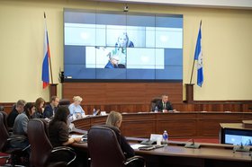 Совещание. Фото пресс-службы правительства Иркутской области