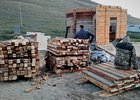 Демонтаж старого здания визитно-информационного центра. Фото Юрия Мясникова