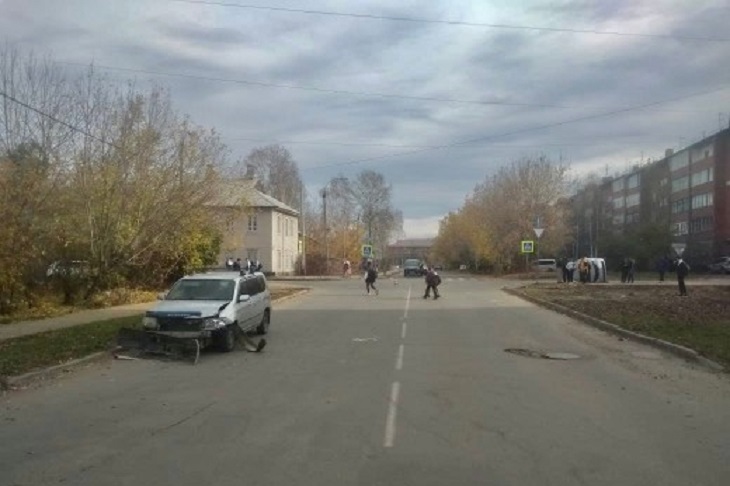 Место ДТП. Фото пресс-службы Госавтоинспекции Иркутска