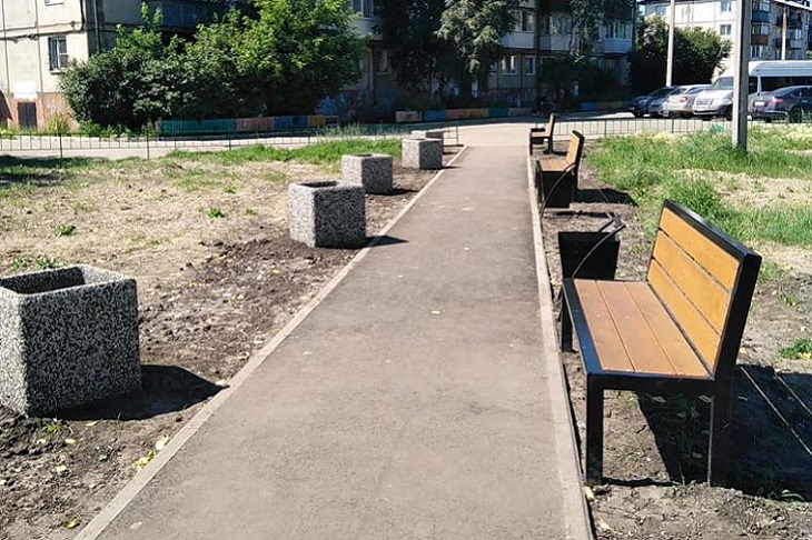Благоустройство дворов. Фото пресс-службы администрации Иркутска