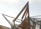 Сломанные игровые элементы. Фото пресс-службы администрации Иркутска