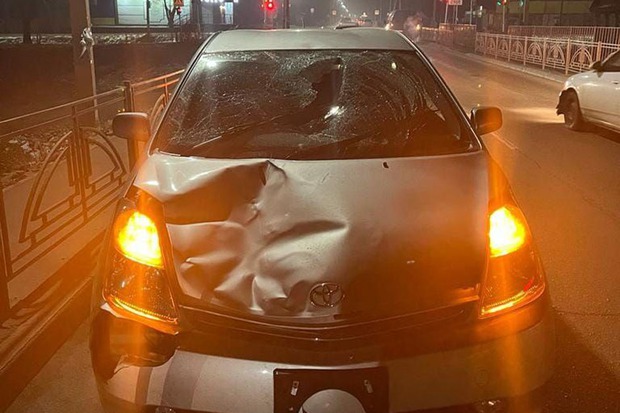 Toyota Prius после ДТП. Фото пресс-службы ГУ МВД России по Иркутской области