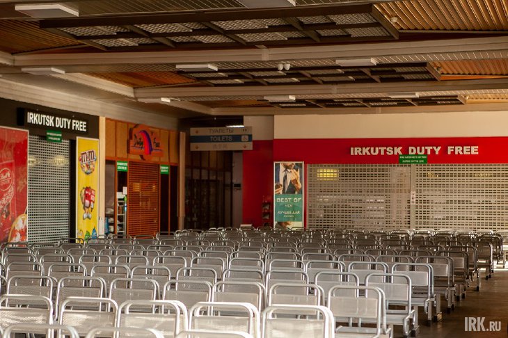 Точки розничной торговли в аэропорту Иркутска. Фото IRK.ru