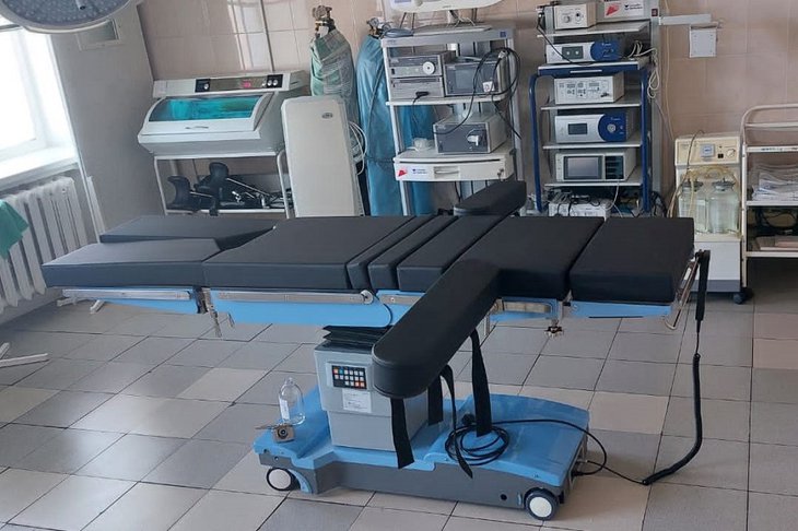 Операционный стол. Фото с сайта правительства Иркутской области