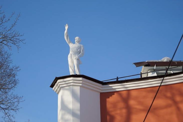 Здание бывшего кинотеатра «Марат». Фото пресс-службы думы Иркутска