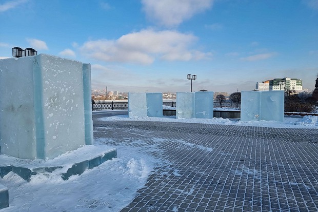 Лед для скульптур.Фото Светланы Павловой, IRK.ru